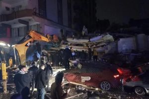 وفاة 6 من أفراد عائلة فلسطينية من غزة بزلزال تركيا