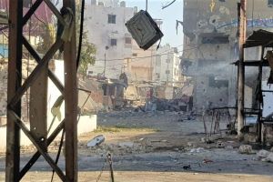 الأونروا: نزوح ألفي شخص جراء الاشتباكات بمخيم عين الحلوة