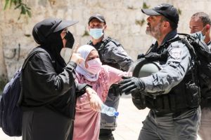 مركز حقوقي: إسرائيل قتلت 9 فلسطينيات واعتقلت 59 خلال 2022