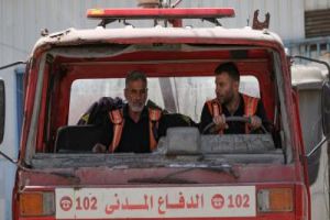 الدفاع المدني: 70 ألف فلسطيني في شمال غزة مهددون بالموت جوعًا وعطشًا