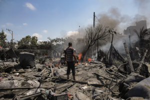 Israeli Air Raids on Gaza’s Mawasi Refugee Camp Kill Over 70