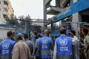 المفوض العام للأونروا: الاحتلال قصف 10 مبانٍ للأونروا بغزة خلال 4 أيام