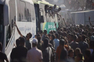 محررون فلسطينيون يروون شهادات صادمة عن التعذيب الممنهج داخل سجون الاحتلال