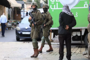 هيومن رايتس ووتش: تهجير إسرائيل لآلاف الفلسطينيين من مخيمات الضفة يرقى لجرائم حرب