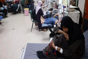 أكثر من 20 ألف مريض في غزة ينتظرون فتح المعابر للعلاج بالخارج