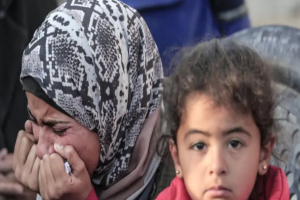 أمنستي: إسرائيل تستهدف النساء والفتيات في غزة عبر تدمير منظومة الصحة الإنجابية