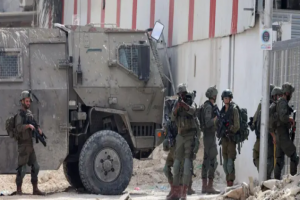 مقتل 11 فلسطينيًا إثر إطلاق جيش الاحتلال عملية عسكرية واسعة في الضفة الغربية