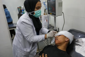 الصحة العالمية: إسرائيل منعت دخول مختصين لدعم العيادات في غزة