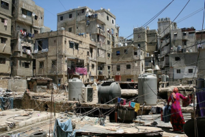 سكان مخيمي برج البراجنة وشاتيلا يعيشون تحت القصف وانعدام الملاذات الآمنة