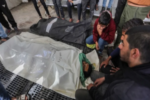 الاحتلال الإسرائيلي يستهدف مستشفى كمال عدوان شمال غزة ويأمر بإخلائه