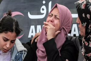 وكالات أممية: مليون امرأة وفتاة يواجهن المجاعة في غزة