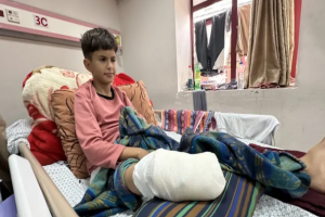 مرصد حقوقي: إصابة 30 فلسطينيًا بإعاقات يوميًا في غزة