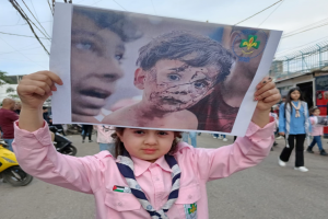 المخيمات الفلسطينية في لبنان تعبر عن دعمها لقطاع غزة في صبيحة عيد الفطر
