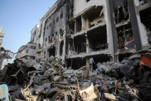  وزارة الصحة في غزة تناشد لإنقاذ المستشفيات وتحذير دولي من مخاطر المجاعة
