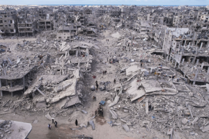UNRWA Loses Contact with Gaza Staff as Regional Convoy Pushes to Break Siege