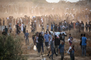 Israel Opening Fire at Palestinians Seeking Aid Amounts to Genocide, Say Legal Experts