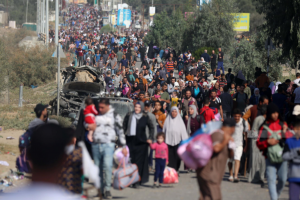 14,200 People Forcibly Displaced in Gaza in 1 Week as Israeli Genocidal Onslaught Goes Unabated