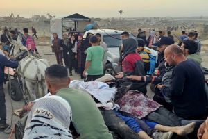 Israel Kills 32 Palestinians across Gaza, including People Seeking Humanitarian Aid