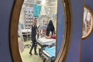 منظمة أممية: إسرائيل تمنع دخول الأجهزة والمستلزمات الطبية إلى غزة