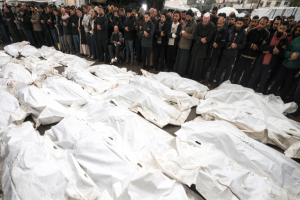 Gaza Death Toll Climbs to 52,830 as Israeli Strikes Escalate