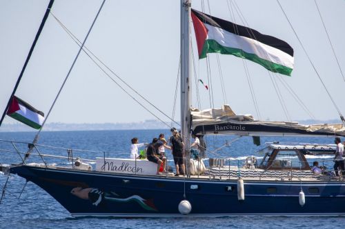 War Crimes Complaint Filed in UK over Israeli Raid on British Aid Ship to Gaza