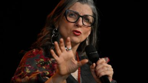 ألبانيزي: التعذيب أصبح 