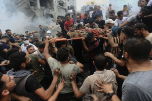 Israel Kills 25 Palestinians in Airstrike on Home in Northern Gaza