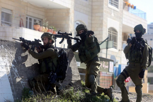 2 Palestinians Injured during Israeli Army Raid on Nablus Refugee Camp