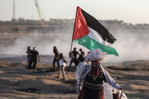 الجيش الإسرائيلي يصيب 55 فلسطينيًا مع تجدد مسيرات العودة بغزة