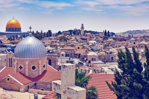 رؤساء كنائس أمريكية يحذّرون من استيلاء جمعيات استيطانية على عقارات بالقدس