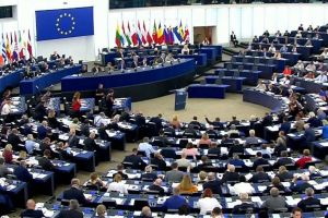 وسط ترحيب فلسطيني.. البرلمان الأوروبي يرفض قطع المساعدات عن الأونروا