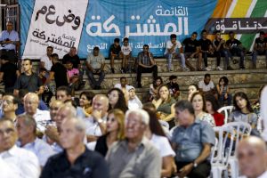 استطلاع: 74% من الإسرائيليين يعارضون تشكيل حكومة تضم العرب