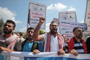 طلبة جامعات بغزة يتضامنون مع اللاجئين الفلسطينيين في لبنان