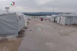 Situation of Displaced Palestinian Families in Deir Ballout Camp Exacerbated by Water Dearth