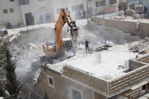 Israeli Forces Dismantle 2 Palestinian Residential Structures near Jerusalem