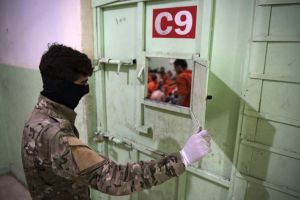 Palestinian Refugees Spotted in Syria’s Military Prison