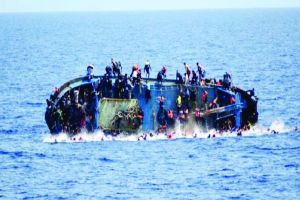 مصادر فلسطينية: وفاة لاجئ من غزة غرقًا في بحر اليونان