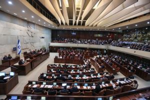 مشروع قانون بالكنيست لسحب الجنسية ممن يتلقى راتب من السلطة الفلسطينية