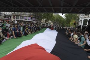 مظاهرات في إيطاليا وفرنسا تضامنًا مع فلسطين ضد خطط الضم الإسرائيلية
