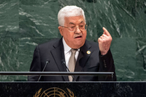 الرئيس الفلسطيني يدعو لحل قضية اللاجئين استنادا للقرار 194