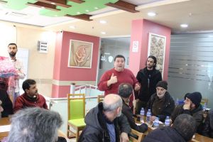 لقاء في إسطنبول يناقش أوضاع الفلسطينيين القادمين من مخيمات سوريا