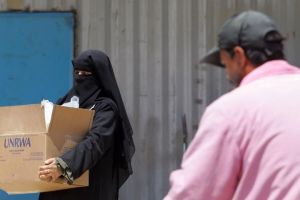 الأونروا تستأنف توزيع مساعداتها للاجئين في لبنان بعد تعليق مؤقت