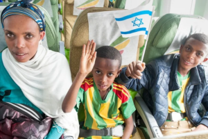 Netanyahu Plans to Airlift 2,000 Ethiopian Jews to Israel