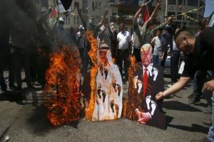Protests Erupt in Palestine to Denounce UAE-Israel Ties