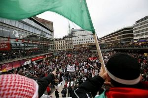 Palestinian Refugees Anxious as Sweden Sets Off Parliament Debate over Future Migration Policies