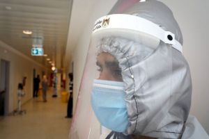 Coronavirus Claims Lives of 301 Palestinians Abroad