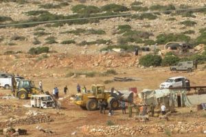 Israeli Forces Demolish Residential Tents in West Bank, Displace Civilians