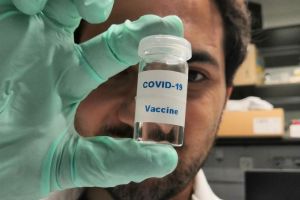 From Syria to COVID-19 Frontline, Palestinian-Born Scientist Sets Sights on Vaccine
