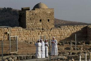 PLO: World Must Intervene to stop Israeli Plunder of Palestinian Archeological Sites