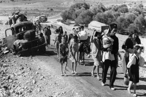 New Israeli Book: Jewish Soldiers and Civilians Looted Arab Neighbors' Property en Masse in '48